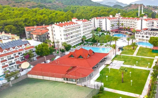 Pineta Club Hotel - All Inclusive