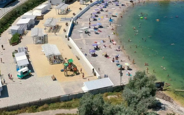 Апартаменты с бассейном и рядом с морем