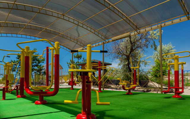 Kristall Uyut Hotel