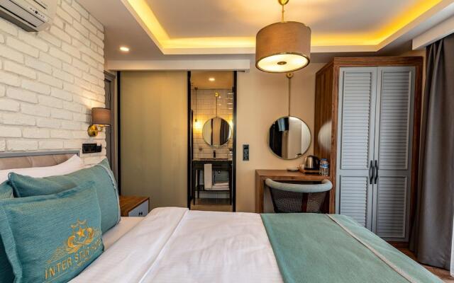 Отель Interstar