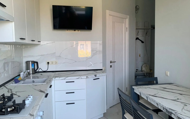 Panomara S Vidom Na Most I More Flat