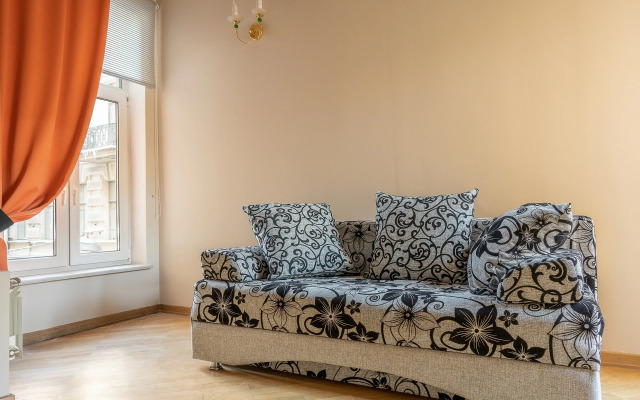 Апартаменты Нева