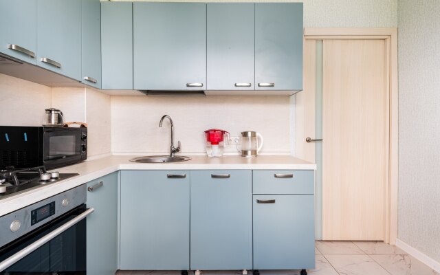 Improved two-room apartment on Akademika Yangel metro station