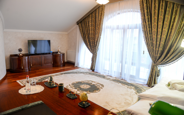 Premium Village Residence Hotel