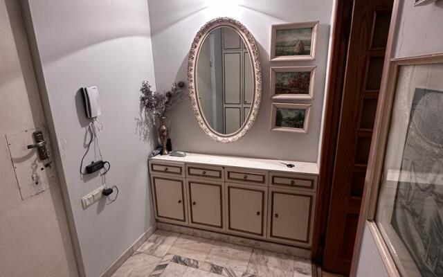 Aram Guest house