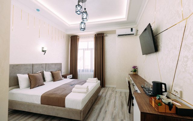 Yurt Hotel