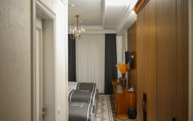 Aliz Boulevard Hotel