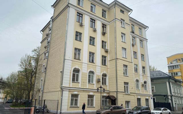 Otlichnaya Yevrodvushka u Metro Paveletskaya Flat