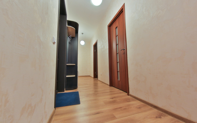 Апартаменты Двухкомнатная Квартира на Космонавте