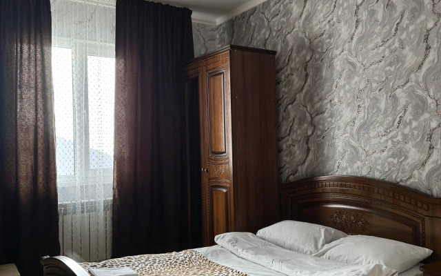 Dvin Guest House