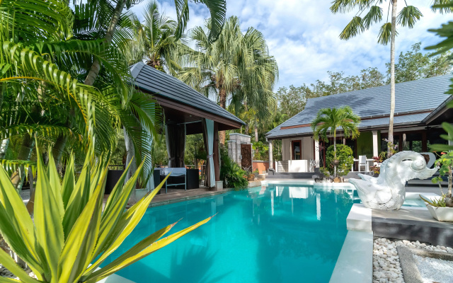 Вилла Banyak Luxury 4Br villa with nice terrace