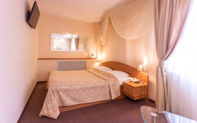 Polist Hotel