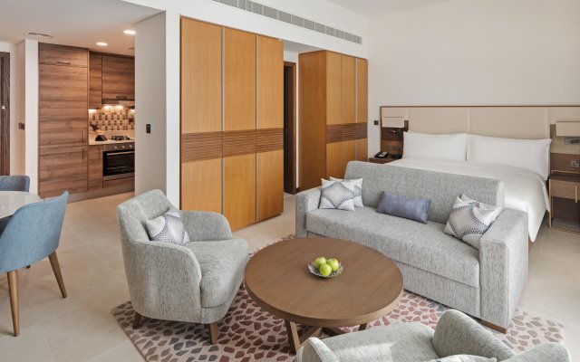 Staybridge Suites Dubai Al-Maktoum Airport, an IHG Hotel