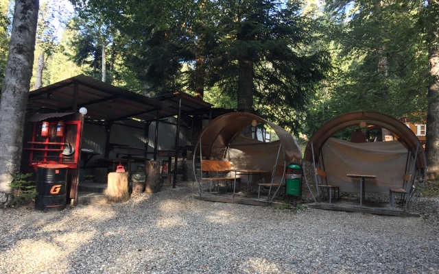 V Gostyah U Skazki Guest house