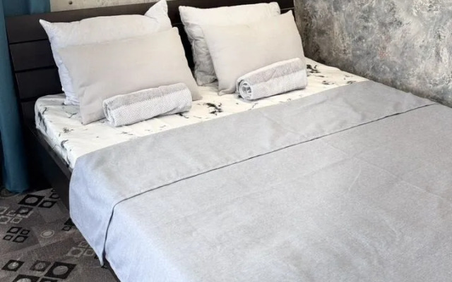 Na Ulitse Dzerzhinskogo 8 Flat