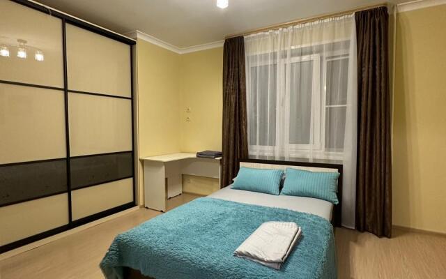 Апартаменты с балконом на Васильевской