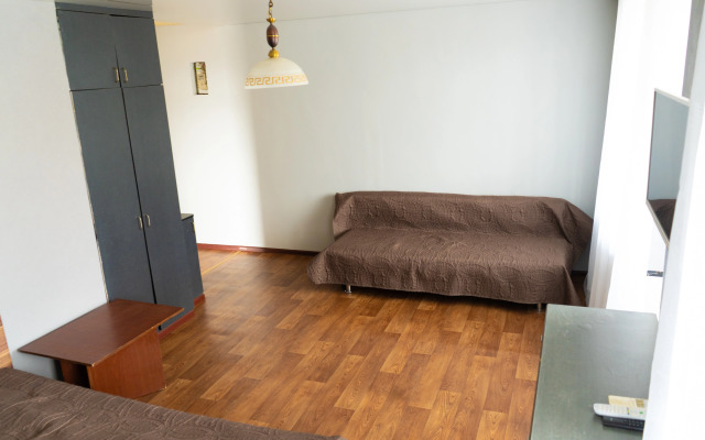 1-komn (3chel) Apartland Pervostroiteley Alleya Truda tsentr Flat