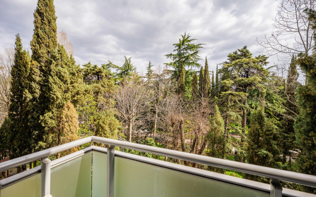 Апартаменты Роскошная квартира Классика с видом на парк