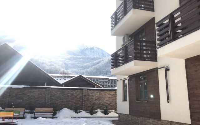 Alpiyskaya Gorka Flat