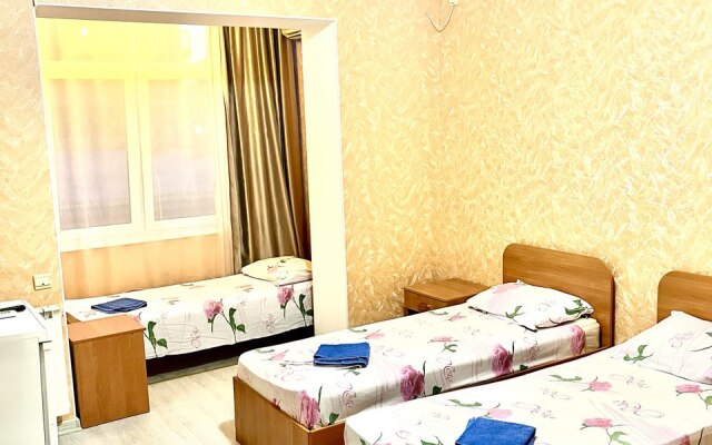 Arina Hotel