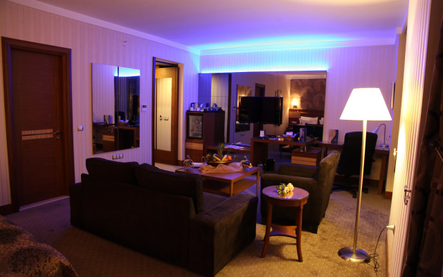 Armis Hotel