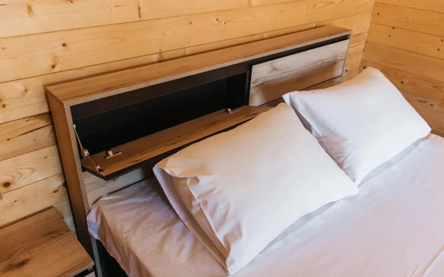 Na Baze Otdykha Bronau Trio Bungalow