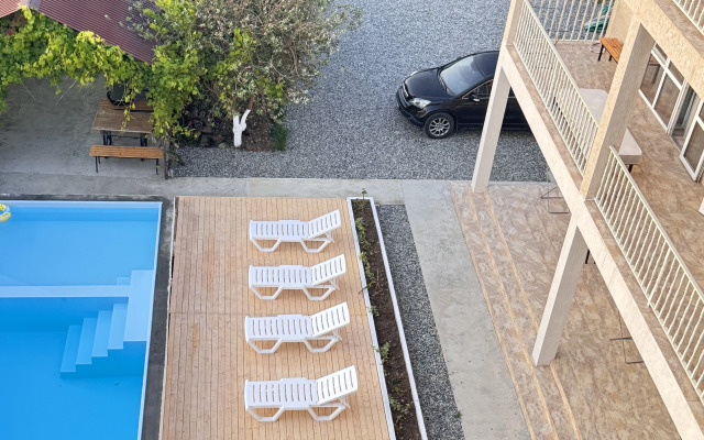 Mali Hotel