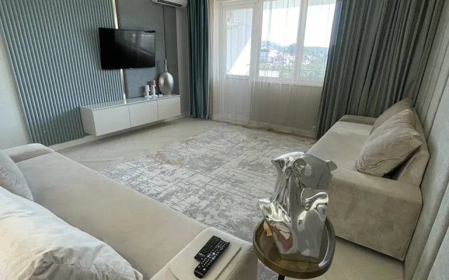 Квартира с видом на Кавказские горы