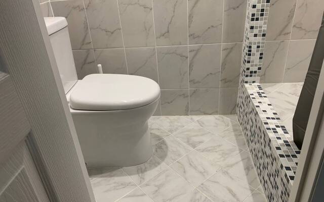 Dukat Apart 405 3 Apartments