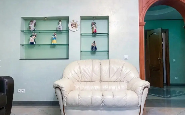 Квартира на Огарёва 32