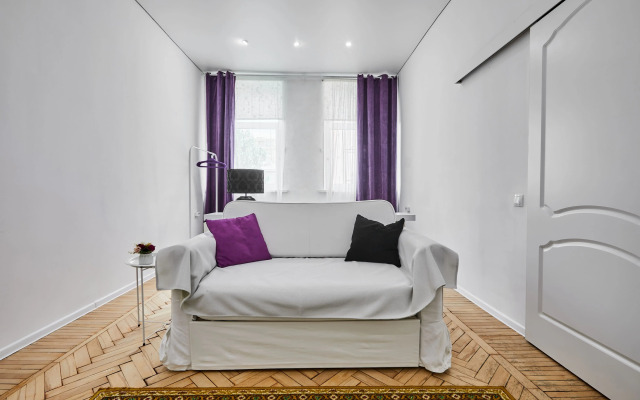 FlatStay Dzhambula 4 Apartments