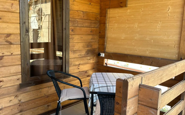 V Gostyakh U Zaura Private house