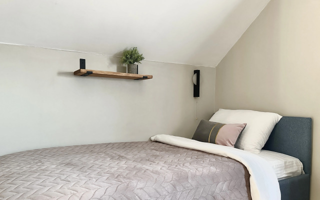 Частный Дом Барнхаус №2 на 10 гостей, с дровяной баней и горячим чаном