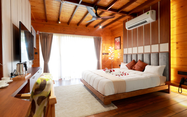 Resort Wooden ECR Sea Resort