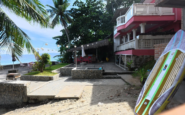 Отель FreeDive Inn