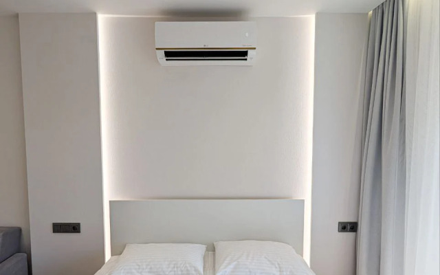 Shikarnaya Studiya Flat