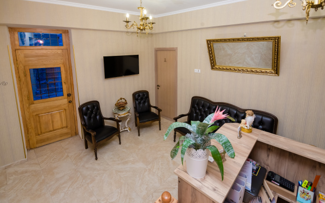 Betlemi Old Town Mini-Hotel