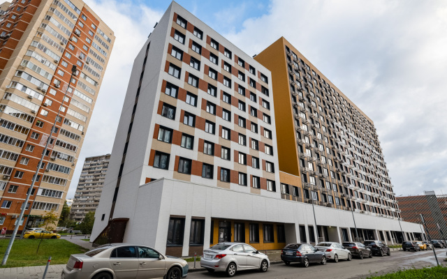 Na Bulvare Ejnshteyna 4 Apartments
