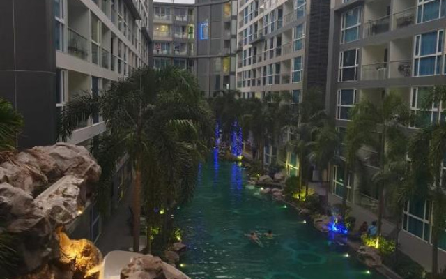 Квартира уютная в центре Centara Avenue Residences