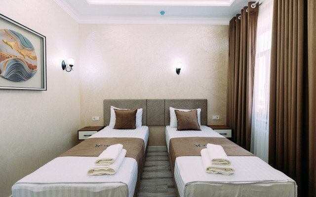 Yurt Hotel