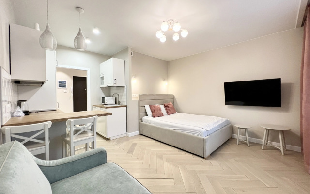 Apartments Semeynye S Balkonom Palacio