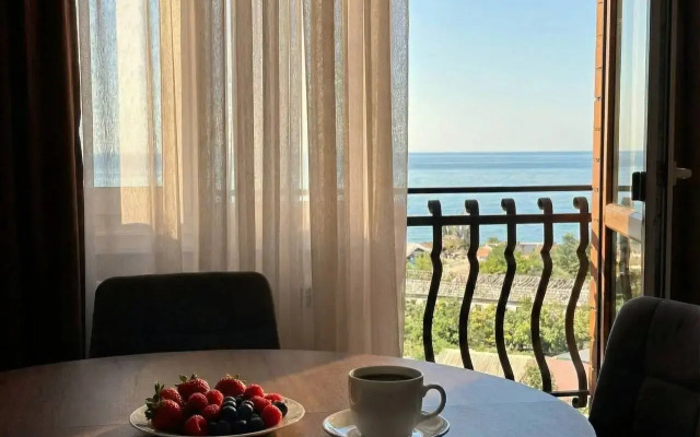 Квартира с видом на море