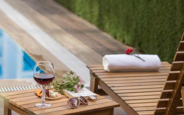 Elanis Suites