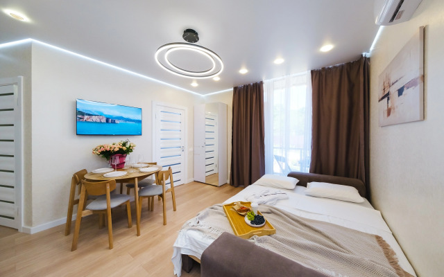 Green Palace 6 S Podogrevaemym Basseynom Krugly God Apartment