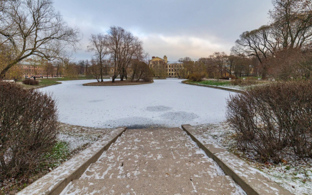 Квартира в сердце Санкт-Петербурга с парковкой для вашей семьи