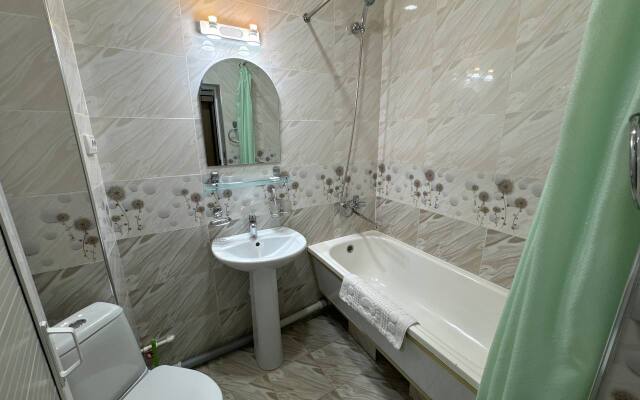 RATMINA Hotel