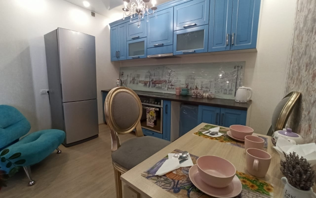 Квартира двухкомнатная в красивом современном доме