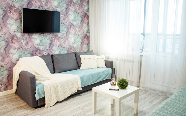 Krasivaya Studiya S Panoramoy Na Megapolis Flat
