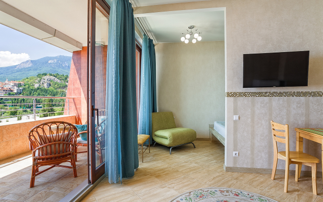 Familiya Elit Apartments 1