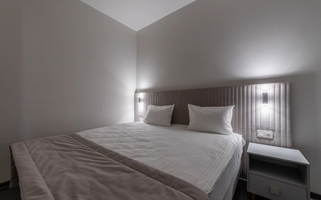 Апартаменты на Коммуны 2